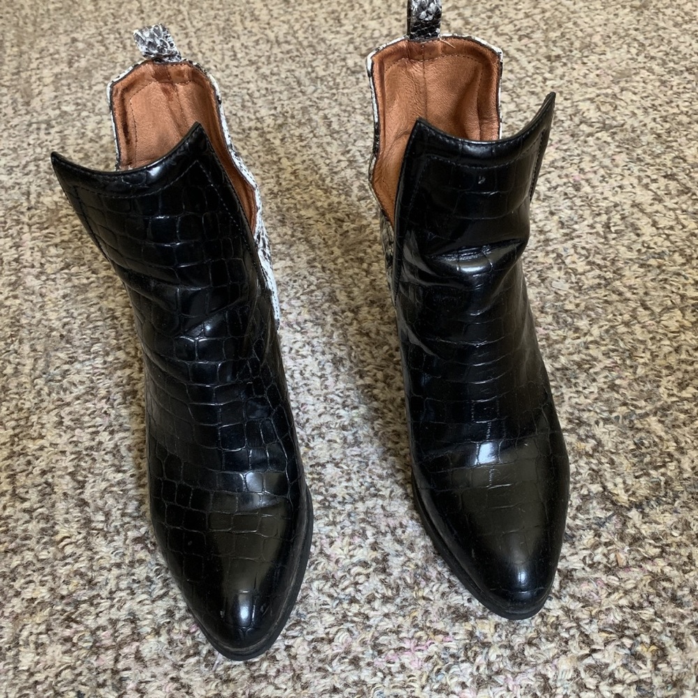 Jeffrey Campbell Orwell Boots MAKE AN OFFER